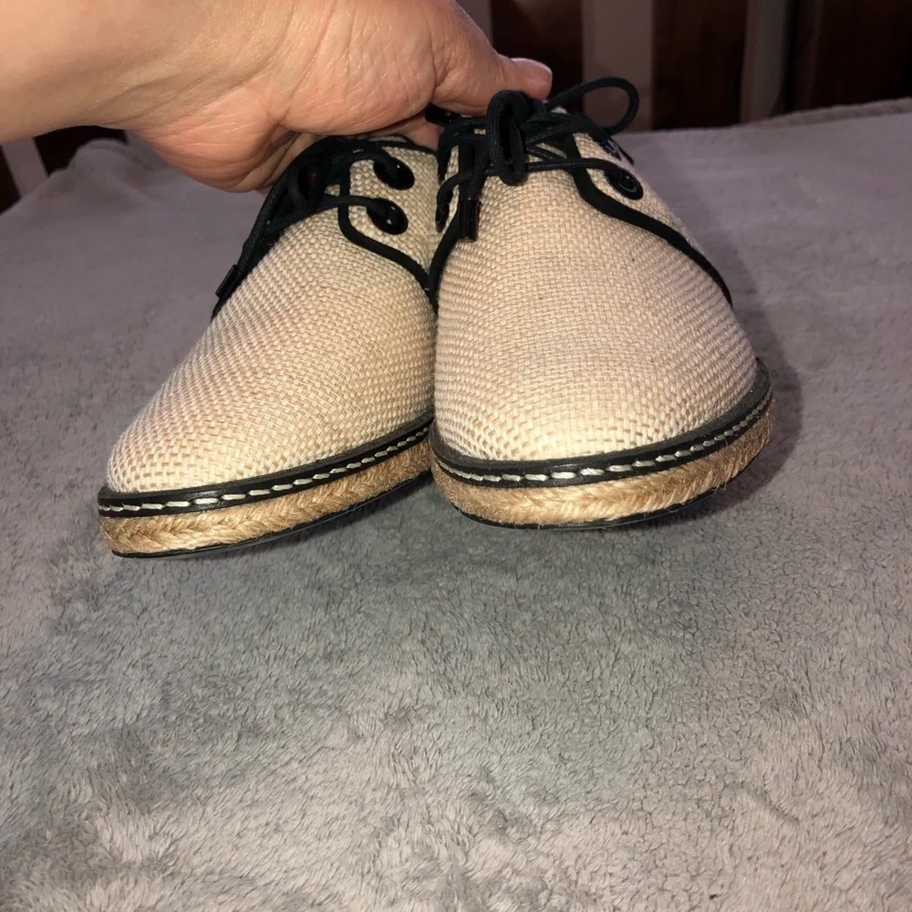 NWOT TORY BURCH Fawn Canvas Oxford Shoes Sz 6.5
